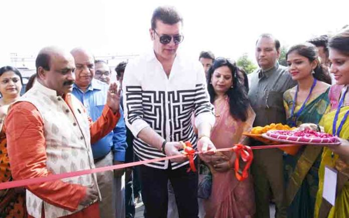 aditya pancholi